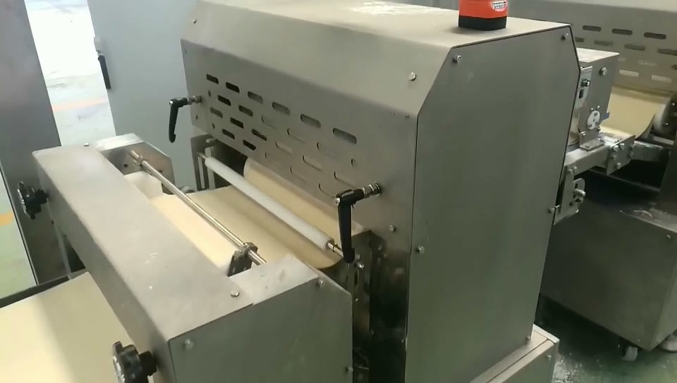 Özelleştirilmiş Çaplı 2-4 Sıralı Endüstriyel Pizza Makinesi Ekipmanları