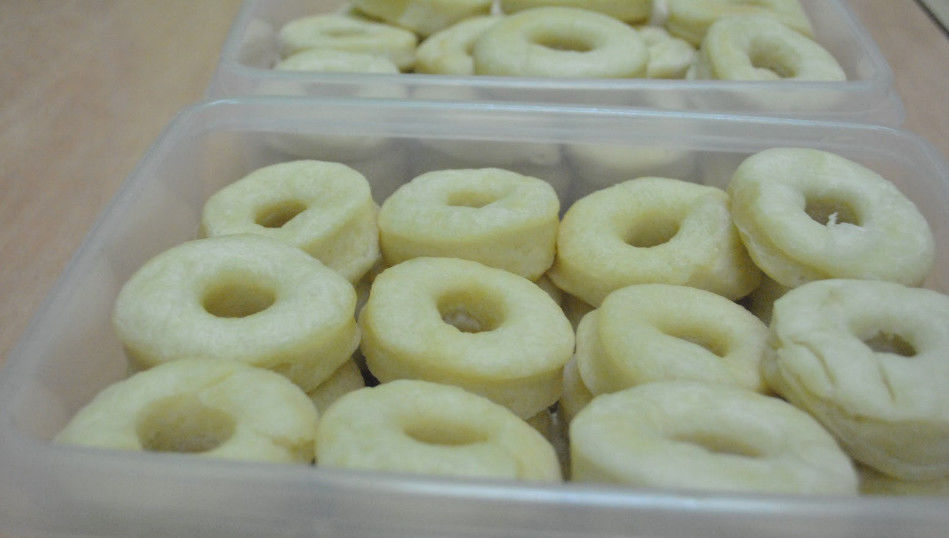 1000 - 15000 Adet / Saat Kapasiteli Yarı Mamul Dondurulmuş Donut Üretim Hattı